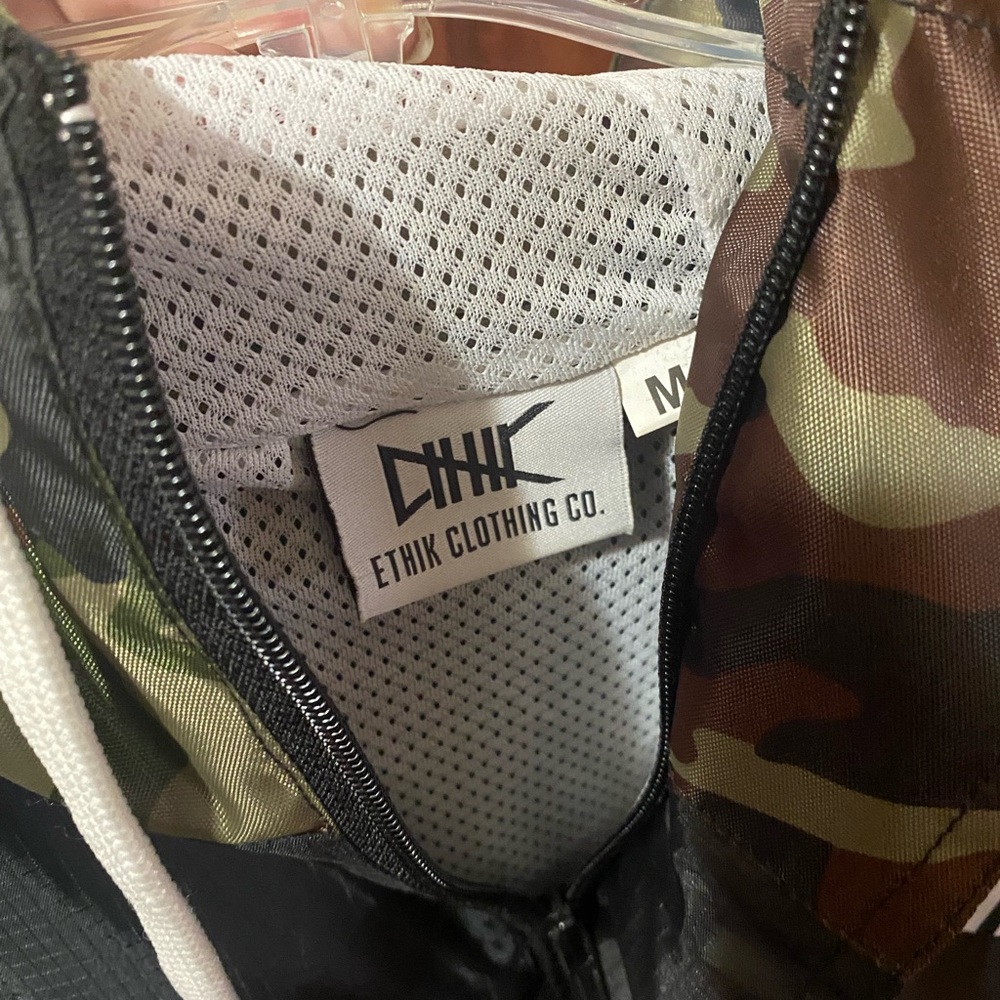 Ethik Rain Jacket - image 5